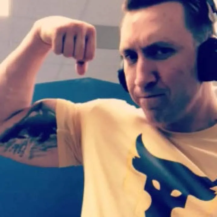 Cage Photo On Jungo Live