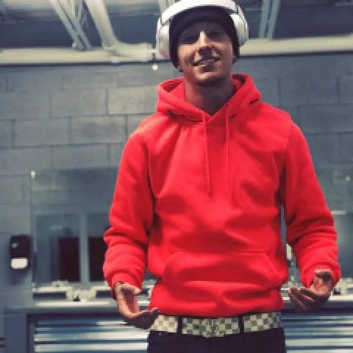 Lenzy Photo On Jungo Live