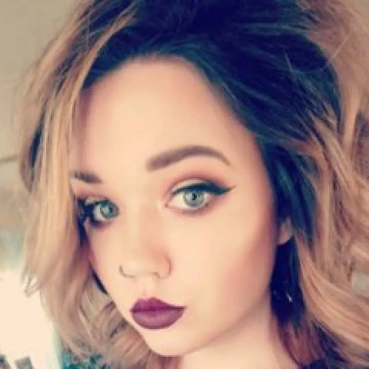 Lizzy Photo On Jungo Live