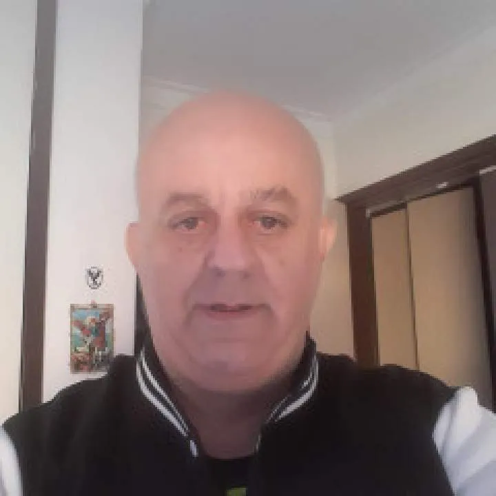 D*** Photo On Jungo Live