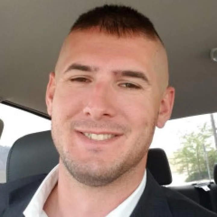 Bunt Photo On Jungo Live