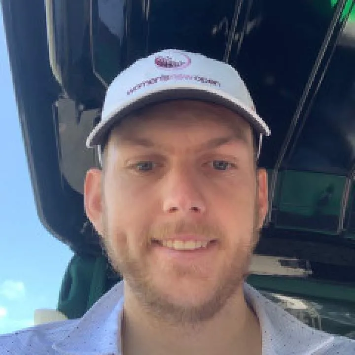 Lsmith........ Photo On Jungo Live