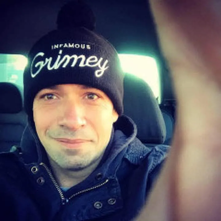 Tom.... Photo On Jungo Live