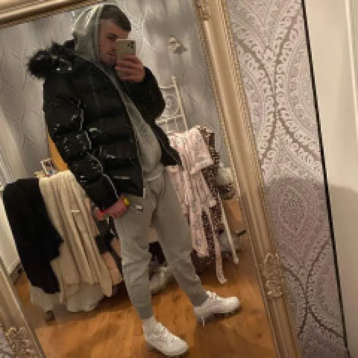 Miles Photo On Jungo Live