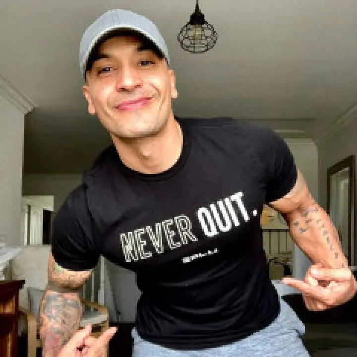 Chris Photo On Jungo Live