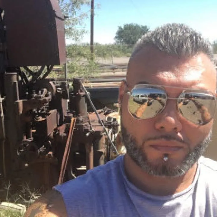 Leinadanidem........ Photo On Jungo Live