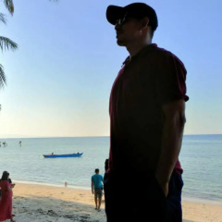 Toto Photo On Jungo Live