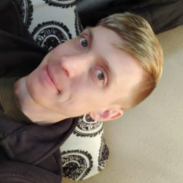 Mike Photo On Jungo Live