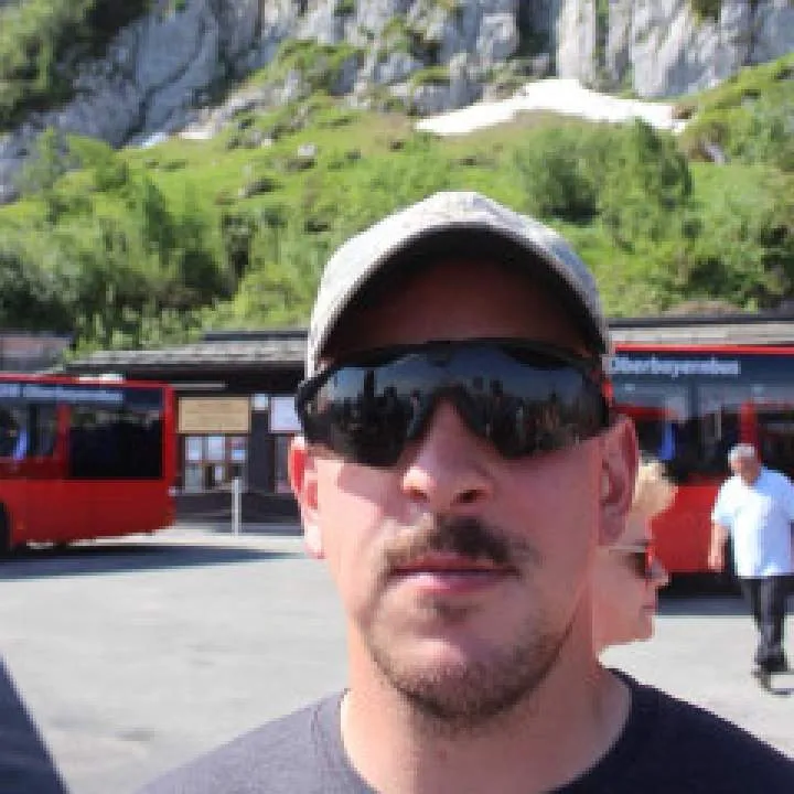 James Photo On Jungo Live