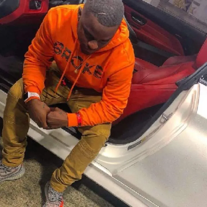 Deeee Photo On Jungo Live