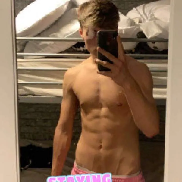 Kieran Richards Photo On Jungo Live