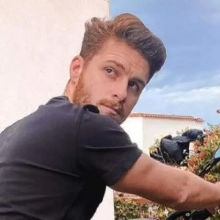 Sahib Photo On Jungo Live