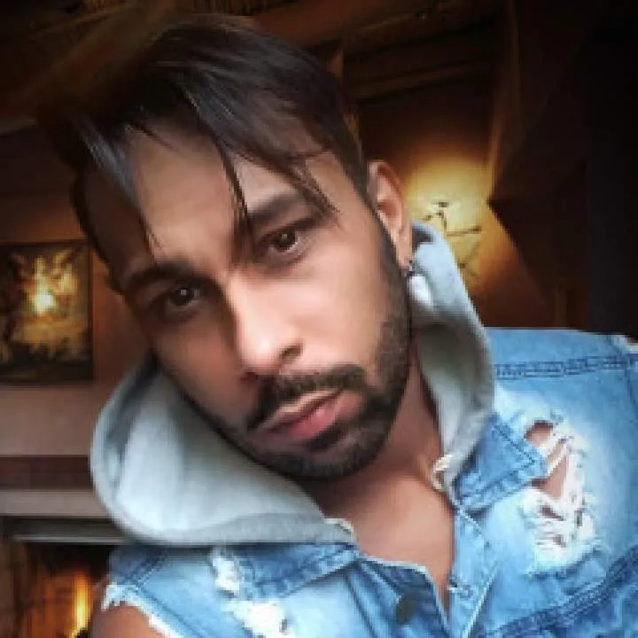 Eiko Photo On Jungo Live