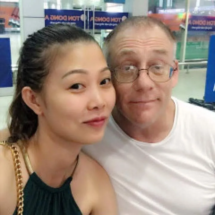 Voyeuristic Asian Photo On Jungo Live