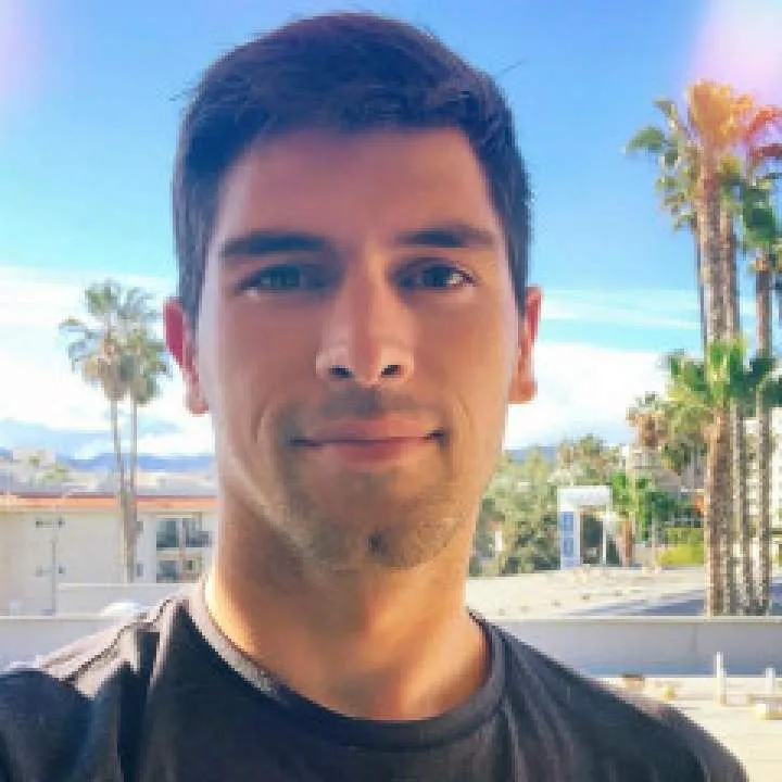 Hernandez Photo On Jungo Live