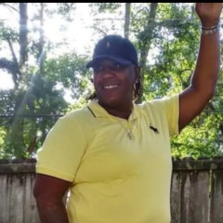 Tee Photo On Jungo Live