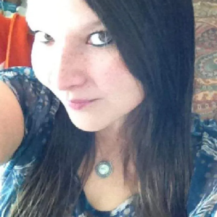 Nomi Photo On Jungo Live