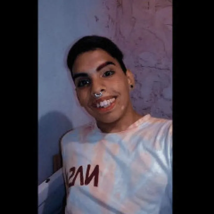 Maarti Photo On Jungo Live