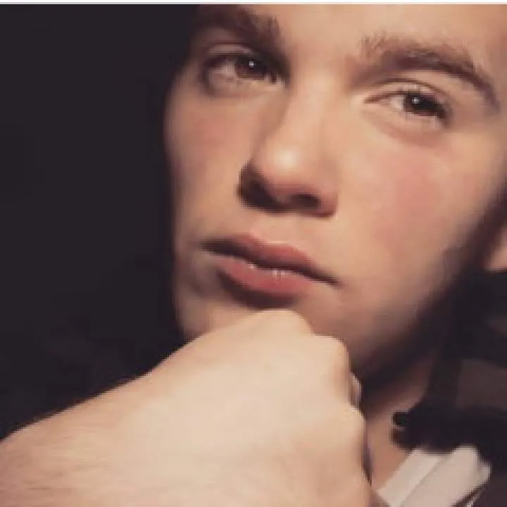 Mathias12 Photo On Jungo Live