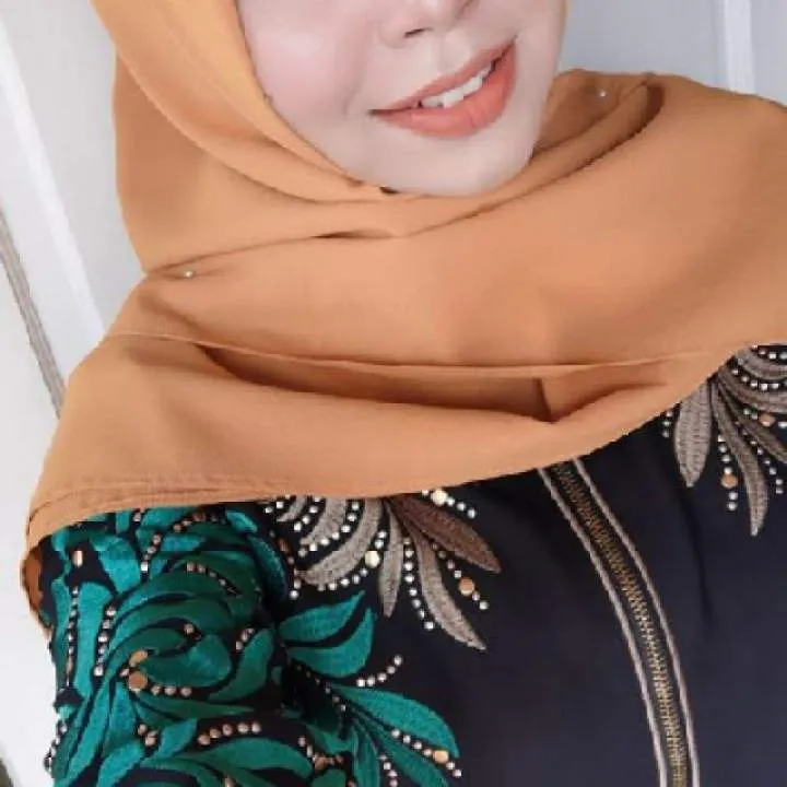 Jovita Iskandar Photo On Jungo Live