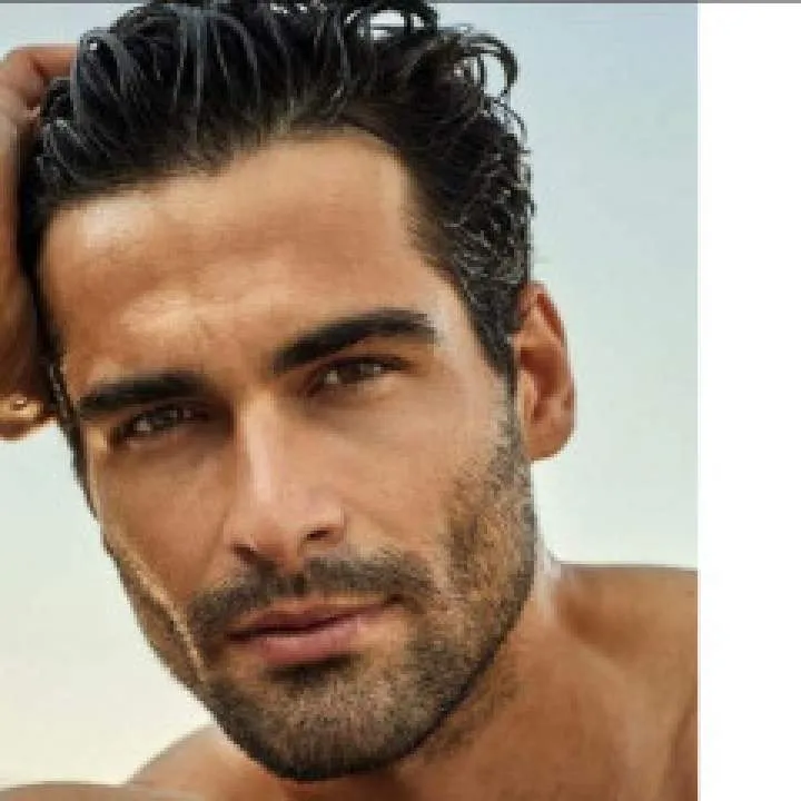 Gio Photo On Jungo Live