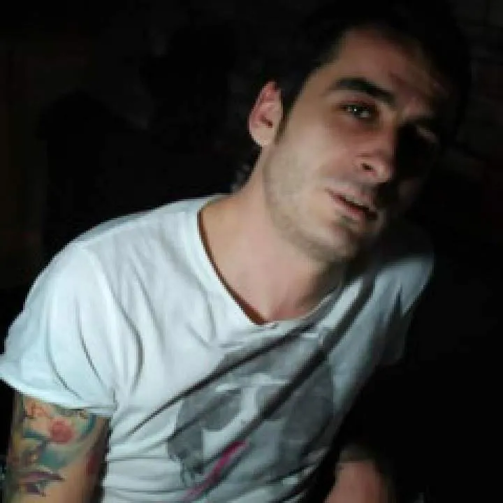 Baris Photo On Jungo Live