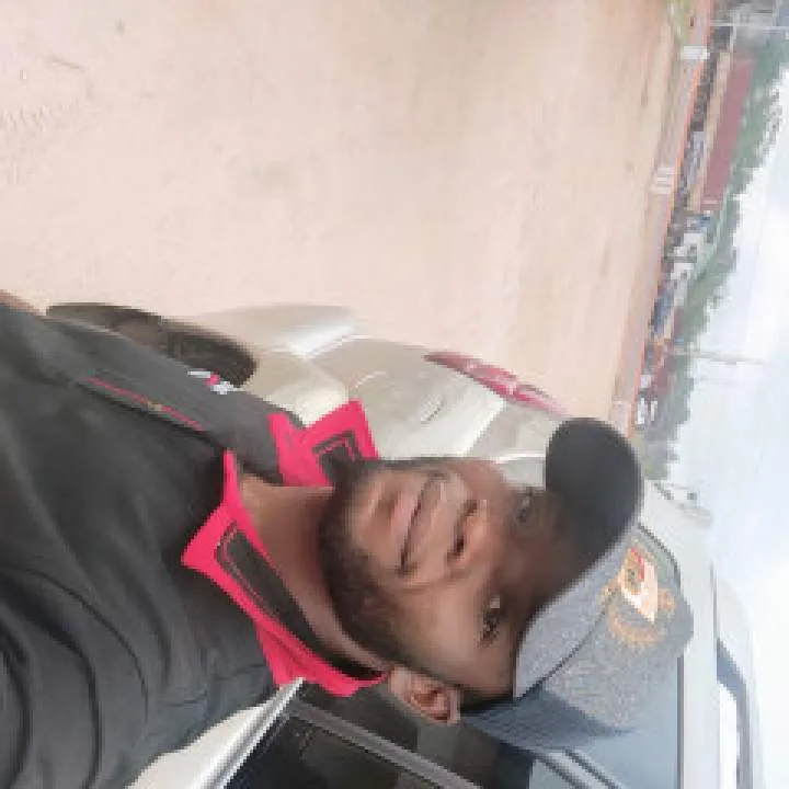 Petbluzxz Photo On Jungo Live