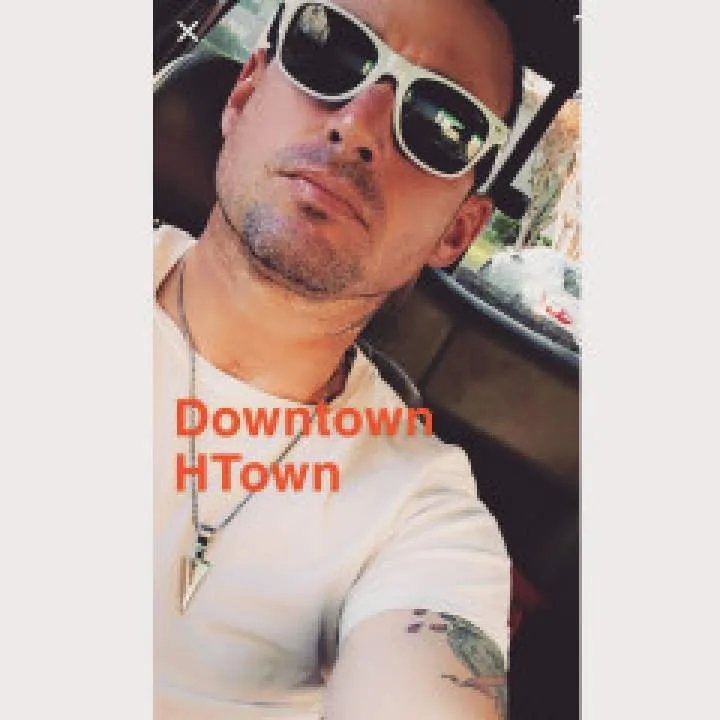 Zac Photo On Jungo Live