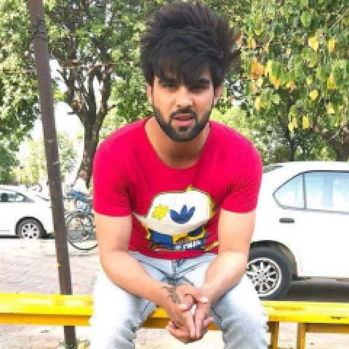 કીસન કીસન Photo On Jungo Live