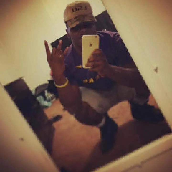 Slutty Photo On Jungo Live