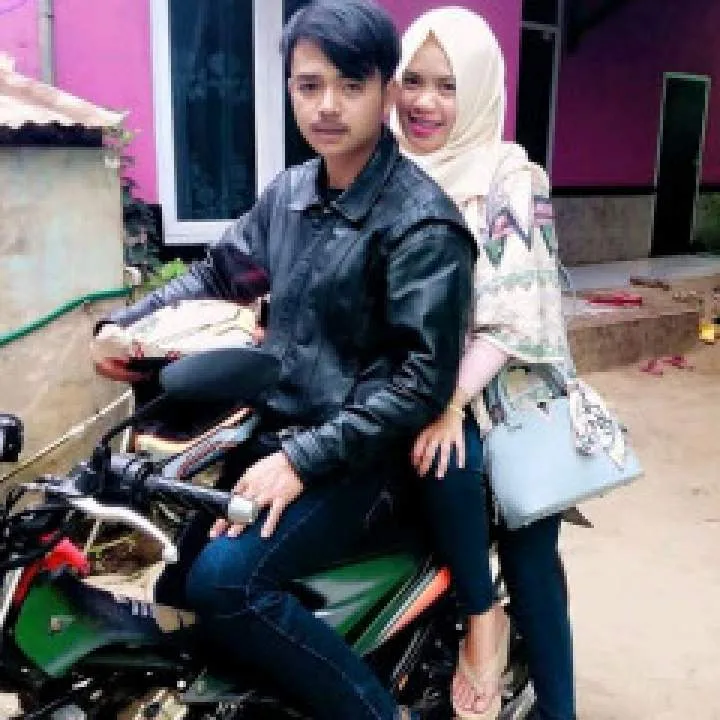 Reisa Photo On Jungo Live