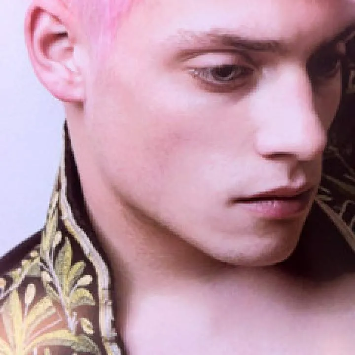 Tim Photo On Jungo Live