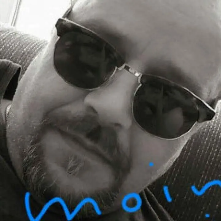 Vecom Photo On Jungo Live