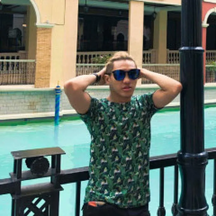 I Am Your Lover Photo On Jungo Live