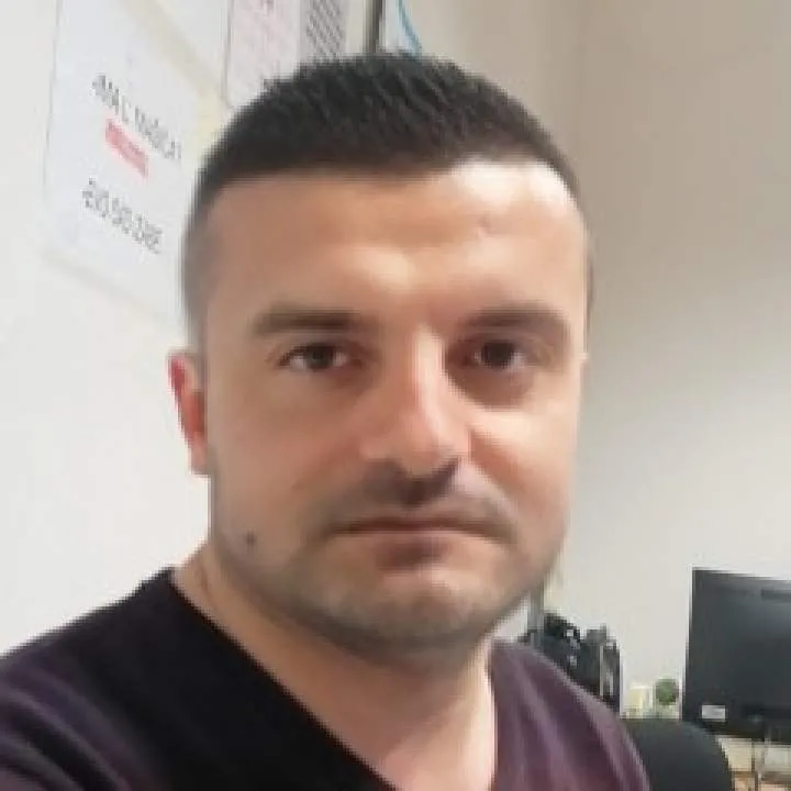 Miki Photo On Jungo Live