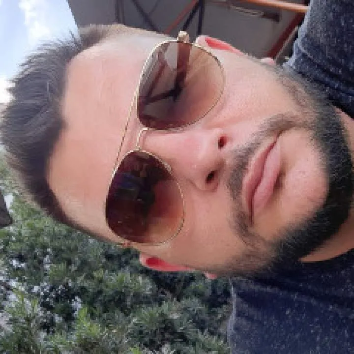 Dennis Roger Photo On Jungo Live