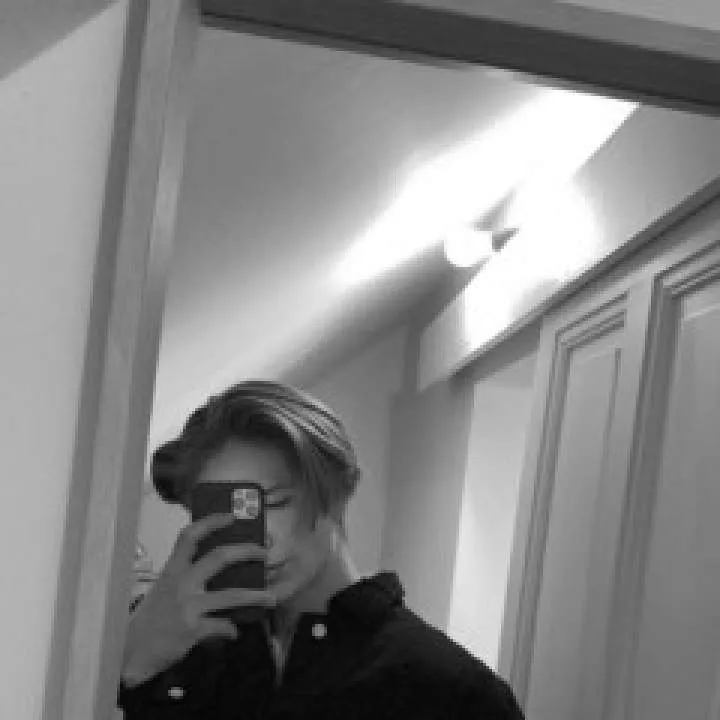 Bigcum Photo On Jungo Live