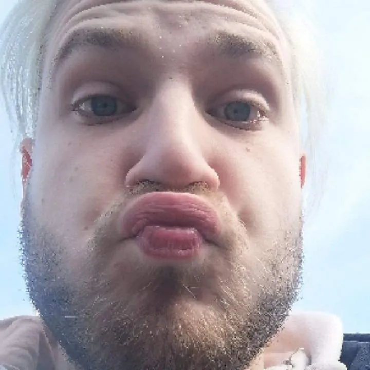 Ivan19 Photo On Jungo Live