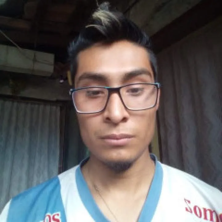 Moy Ramírez Photo On Jungo Live