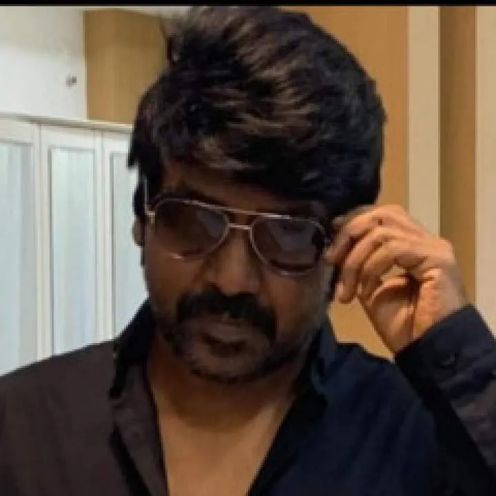 Karthik Photo On Jungo Live