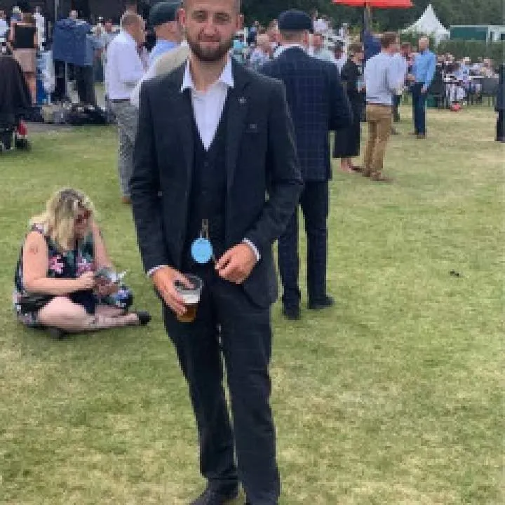 Freddie Photo On Jungo Live