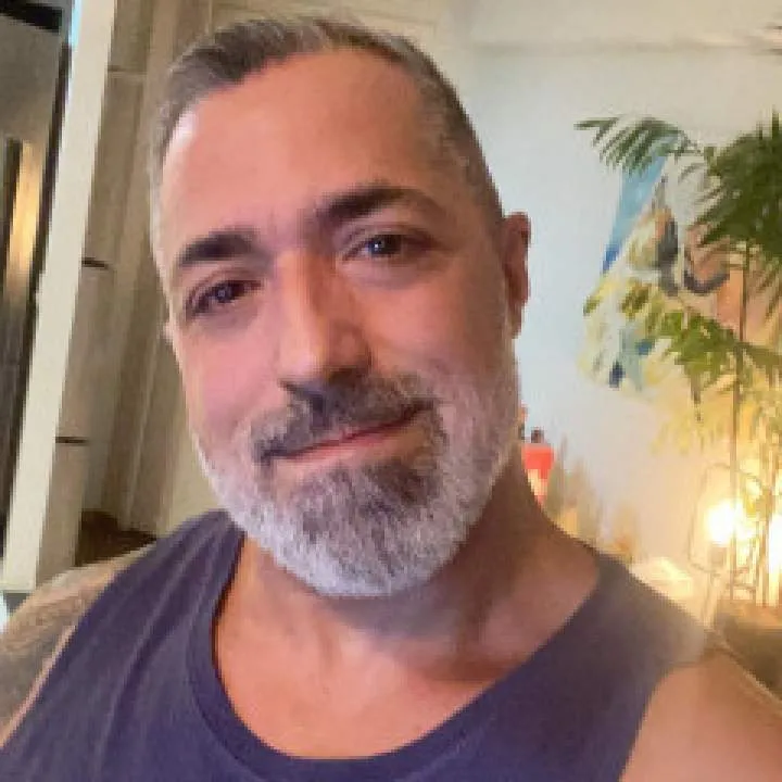 Martinez Photo On Jungo Live