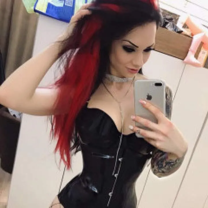 Mistresssuzzy Photo On Jungo Live