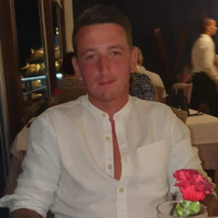 Sam Photo On Jungo Live