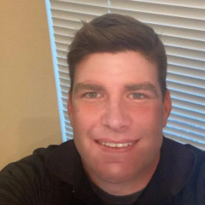 Thomas Photo On Jungo Live