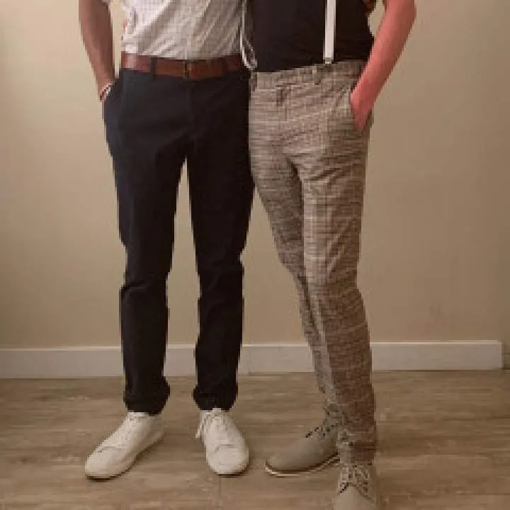 Couple Lookin Photo On Jungo Live