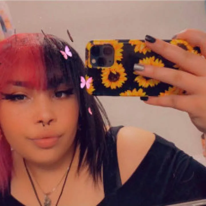 Sensitive_whit Photo On Jungo Live