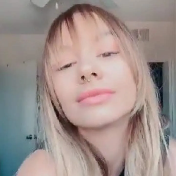 Missnaomi Photo On Jungo Live