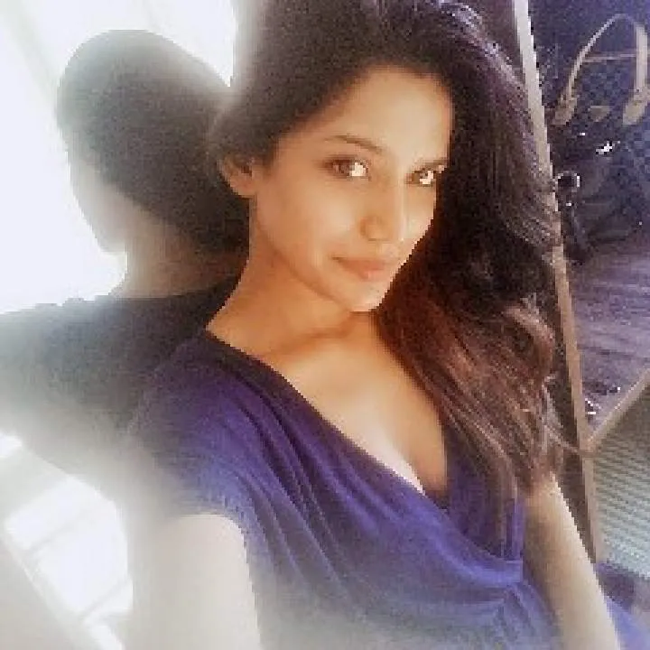 Fari Photo On Jungo Live