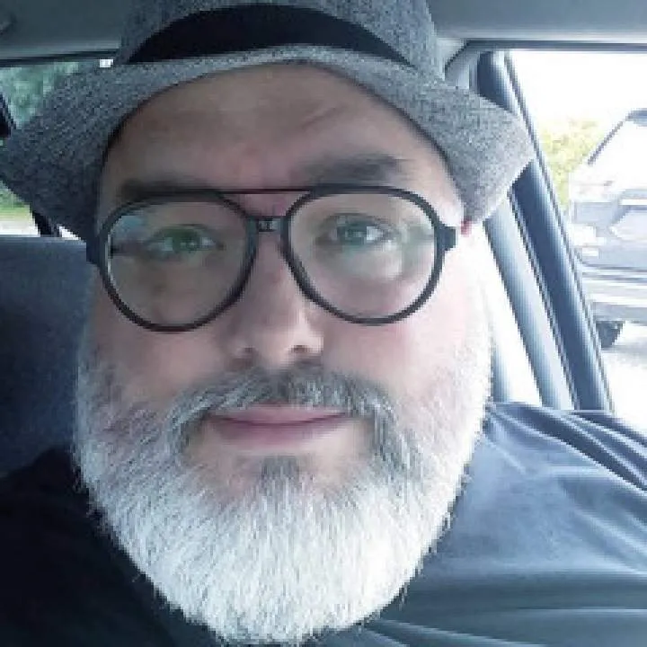 Ariseben Photo On Jungo Live